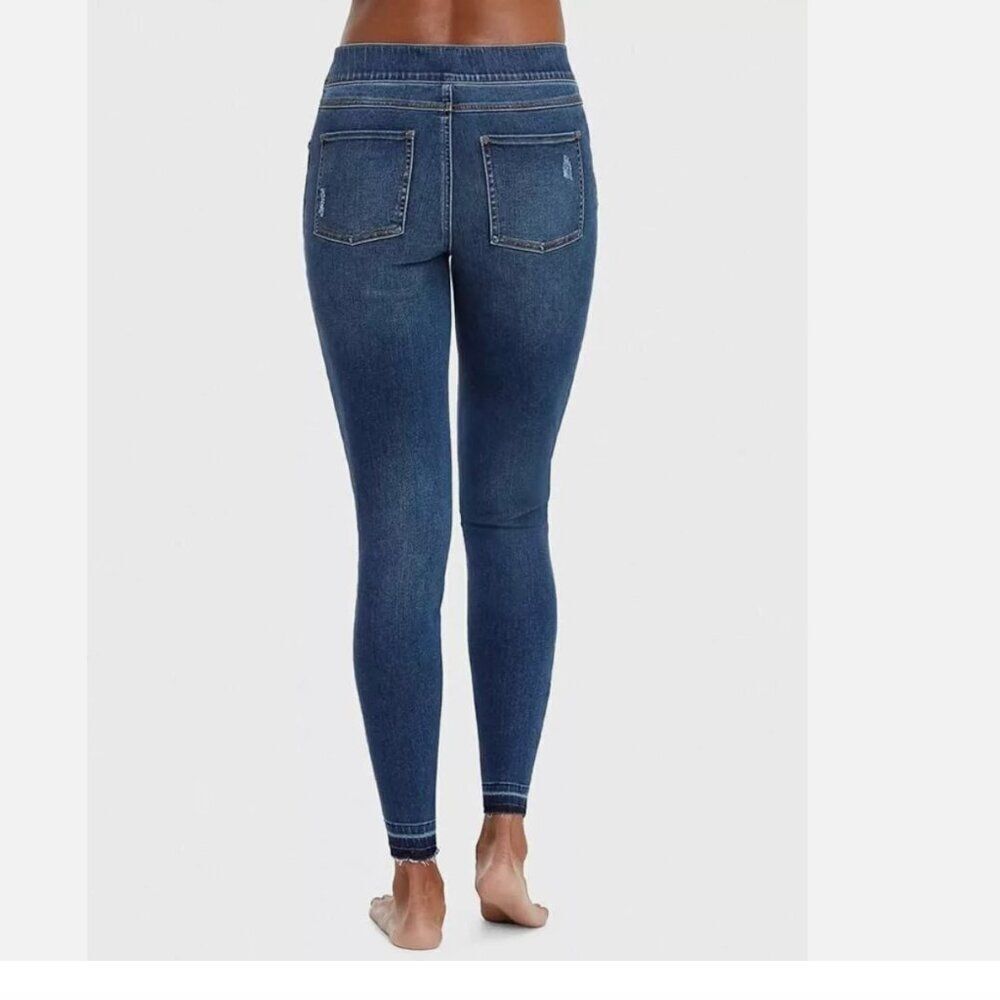 SPANX Flat Front Distressed Skinny Pull On Jeans Medium Wash Raw Hem Size SP